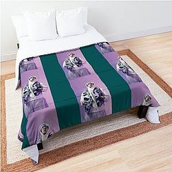 central cee    (2)   Comforter
