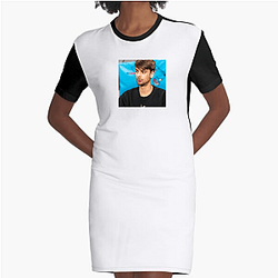 Chandler Hallow – Challenge Accepted Chandler Hallow Dresses