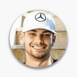 Chandler Hallow – The Ultimate Icon Chandler Hallow Pins