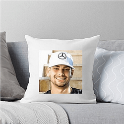 Chandler Hallow – The Ultimate Icon Chandler Hallow Pillows Cover