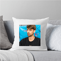 Chandler Hallow – Challenge Accepted Chandler Hallow Pillows Cover