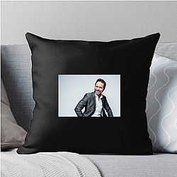 Versatile Performer Charles Esten Pillows Cover