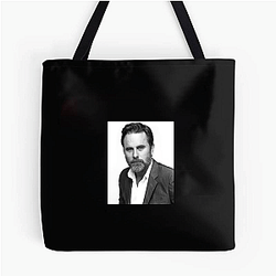 Model Star Charles Esten Bags