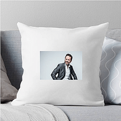 Versatile Performer Charles Esten Pillows Cover