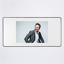 Versatile Performer Charles Esten Mouse Pads