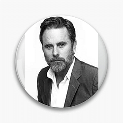 Model Star Charles Esten Pins
