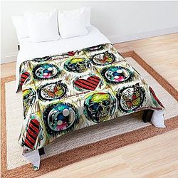 4 Charmed Comforter