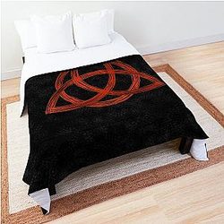 Red Charmed Sign  Triquetra  Witches Knot  Witch Symbol  Drawing for Spiritual Women Comforter