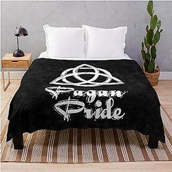 Pagan Pride  Charmed Sign  Triquetra  Witches Knot  Witch Symbol  Drawing for Spiritual Women Throw Blanket