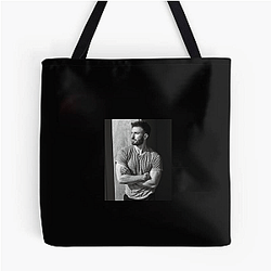 Chris Evans is known for his role as Captain America Chris Evans Bags