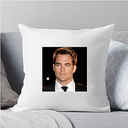 Chris Pine is from Los Angeles, California Chris Pine Pillows Cover