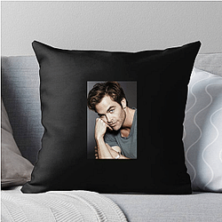 Chris Pine starred in the Star Trek films Chris Pine Pillows Cover