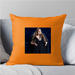 Academy Award Winner Chrissy Metz Pillows Cover