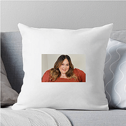 Red Carpet Queen Chrissy Metz Pillows Cover