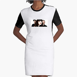 Electropop Music Group CHVRCHES Dresses