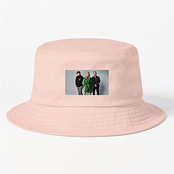 CHVRCHES 2025 PRESS SHOT CHVRCHES Hats & Caps