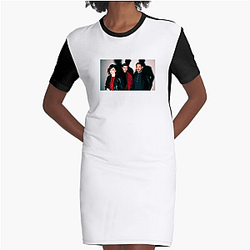 CHVRCHES Band CHVRCHES Dresses