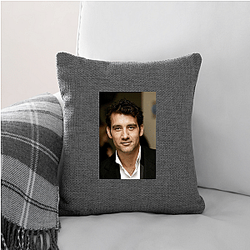 Leading Man Presence Clive Owen Pillows Cover