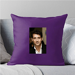 Leading Man Presence Clive Owen Pillows Cover