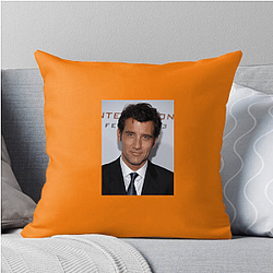 Brooding Intensity Clive Owen Pillows Cover