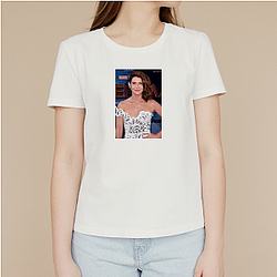 Sitcom Star Cobie Smulders T-Shirts