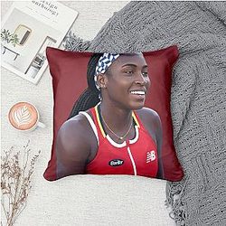Coco Gauff - Power and Athleticism Focus Coco Gauff Pillows Cover