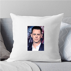 Hollywood Hunk Colin Hanks Pillows Cover