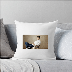Academy Award Winner Colin Hanks Pillows Cover