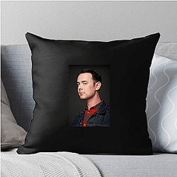 Legendary Actor Colin Hanks Pillows Cover