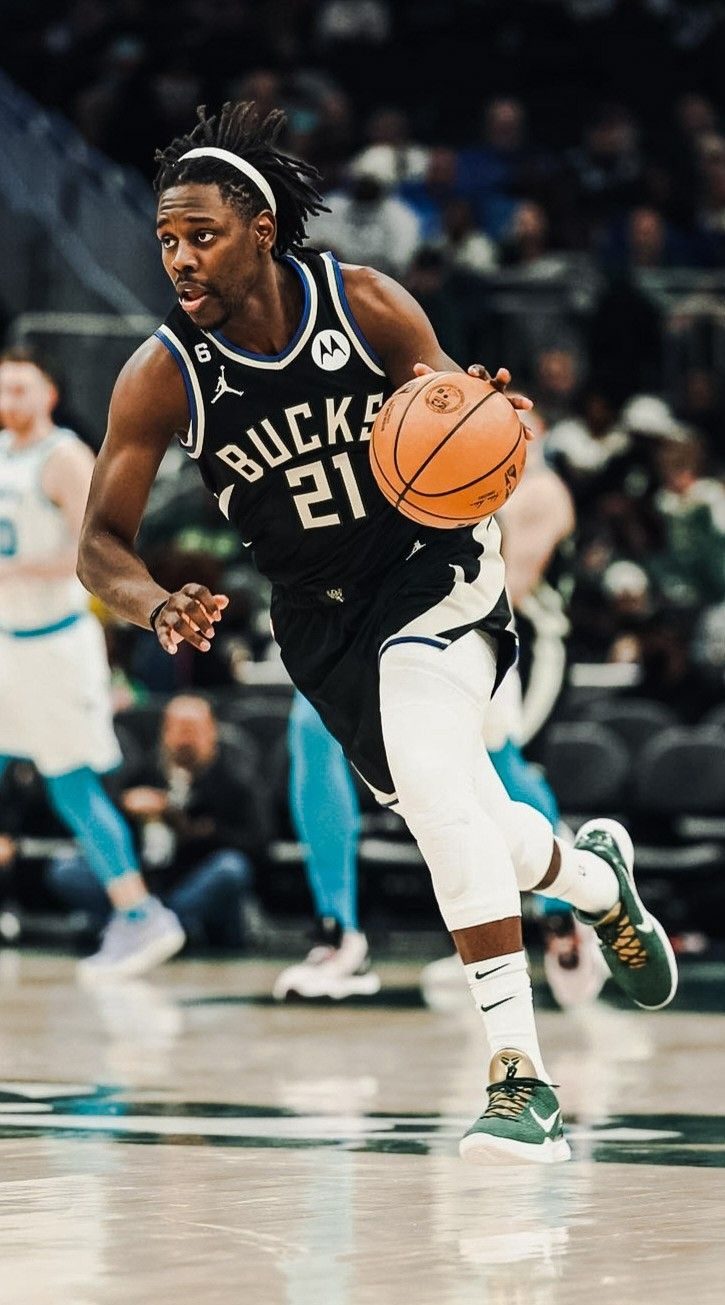 Jrue Holiday Merchandise: Guard Essentials for Winning Play