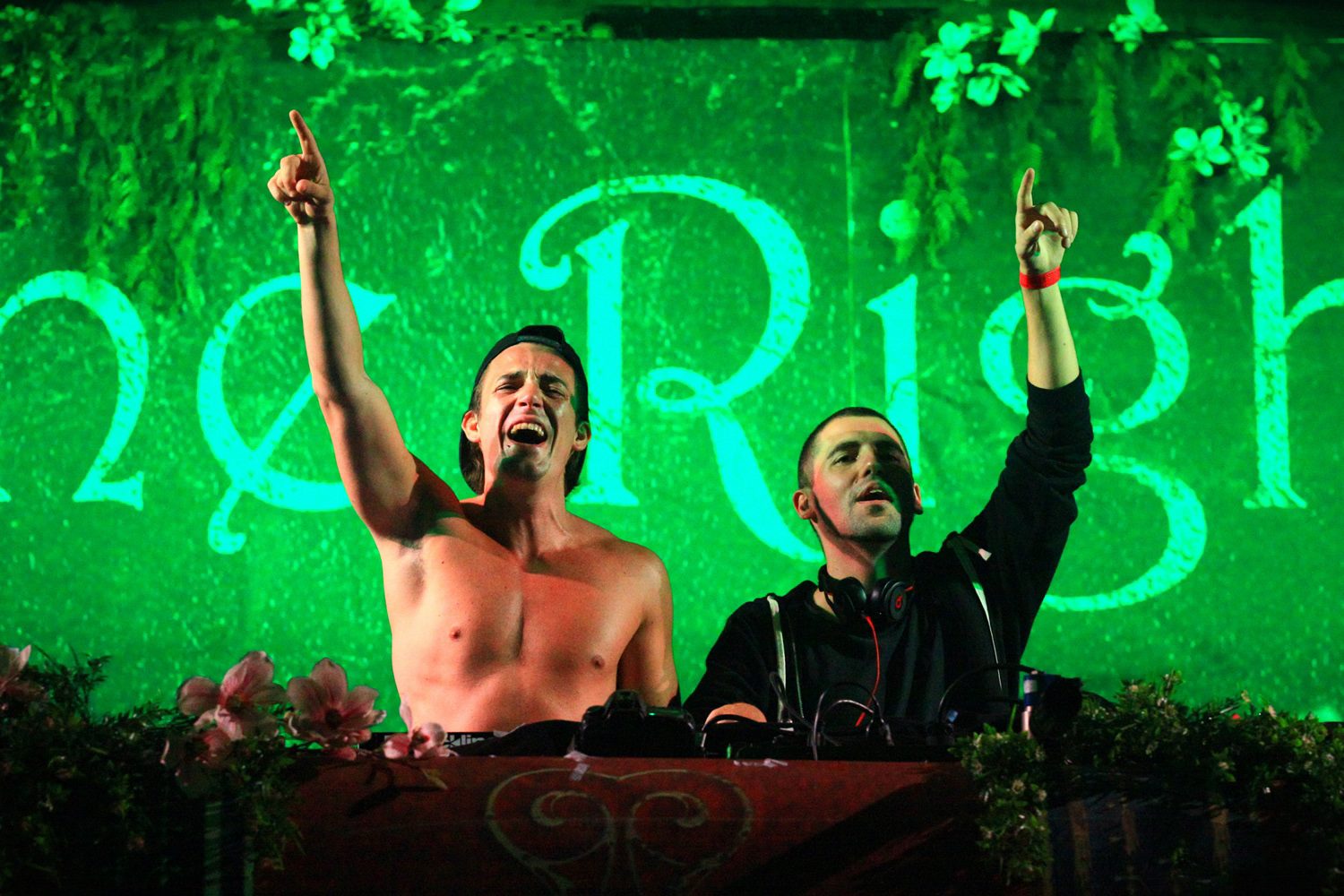 Dimitri Vegas And Like Mike Shop: 7 Must-Have DJ Essentials