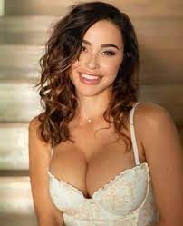 Ana Cheri Shop Picks: Gym Gear That Elevates Your Workout