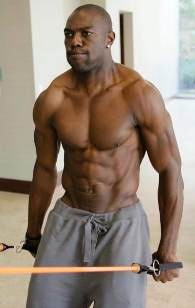 Terrell Owens Official Shop: Quarterback Essentials Revealed