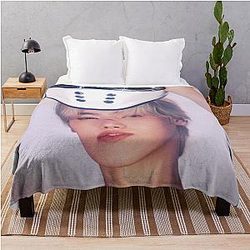 Cravity MINHEE Throw Blanket