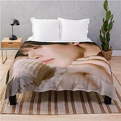 Jungmo Cravity Throw Blanket
