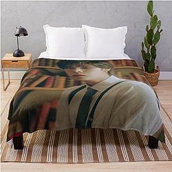 SERIM CRAVITY Throw Blanket