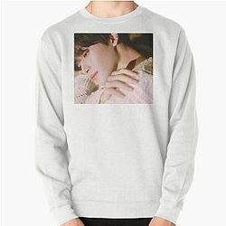 JUNGMO CRAVITY Pullover Sweatshirt