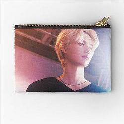 MINHEE CRAVITY Pouch