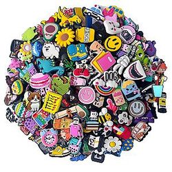 Wholesale Random 20-100PCS Cartoon Animal Shoe Charms Decrations