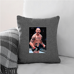 Knockout Artist Cub Swanson Pillows Cover