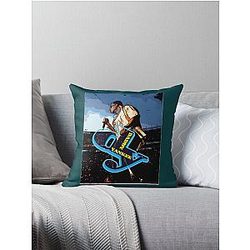 Daddy Yankee Clásica Throw Pillow