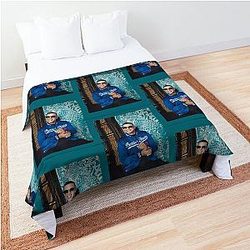 DADDY YANKEE - LEGENDADDY Camiseta Essential Comforter