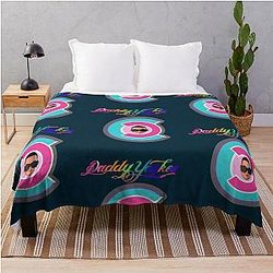Daddy Yankee Legend Camiseta Throw Blanket