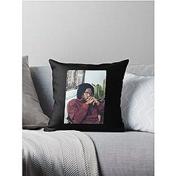 Daniel Caesar Classic  Throw Pillow
