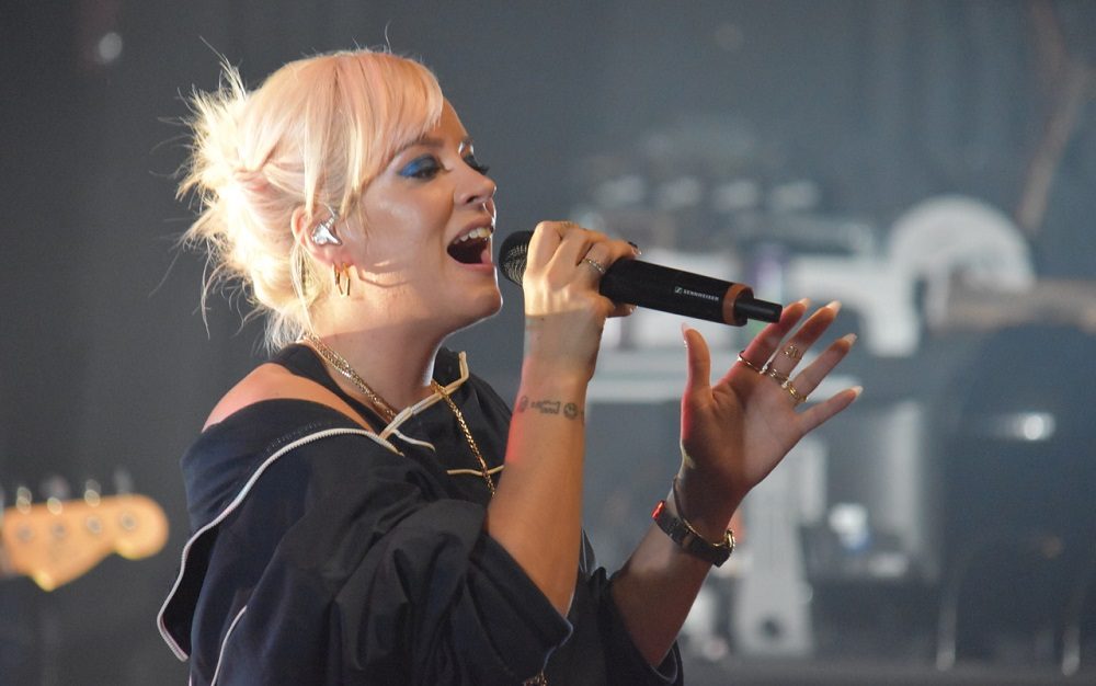 Lily Allen Store Inside: Singer’s Style Secrets Revealed