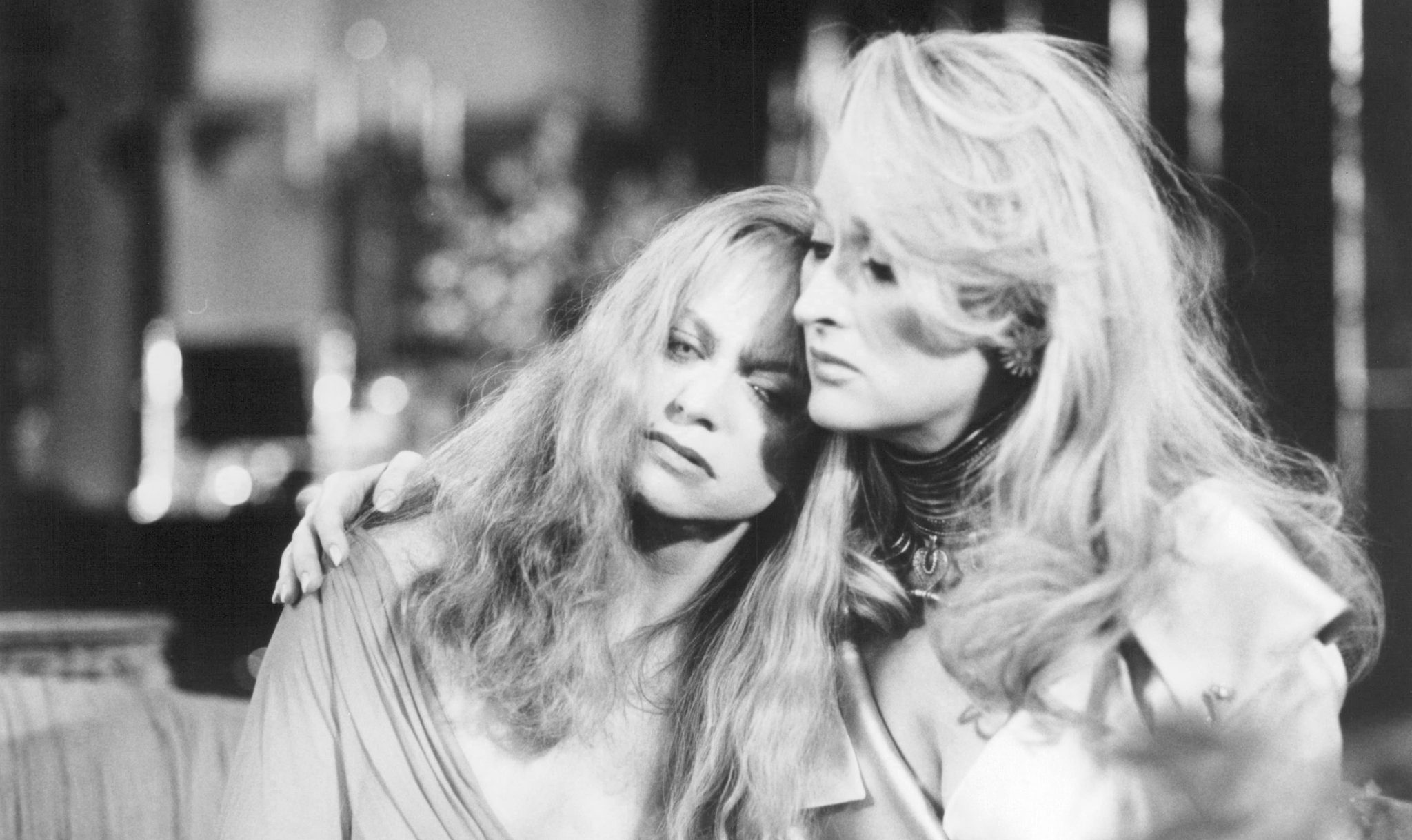 Death Becomes Her Shop: Why This Cult Classic Still Shocks