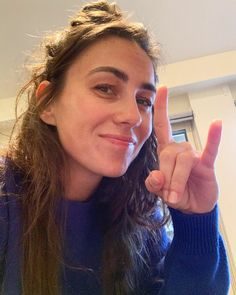 Amy Shark Shop Secrets: How This Singer Transforms Pop