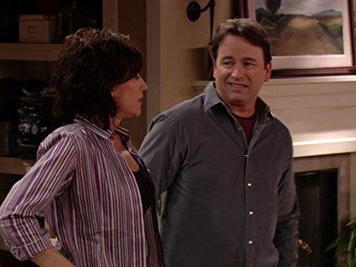 8 Simple Rules Official Shop: TV Series Collectibles Guide