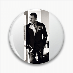 Daniel Craig has a versatile acting career Daniel Craig Pins
