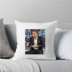 Daniel Craig also starred in the film Knives Out Daniel Craig Pillows Cover